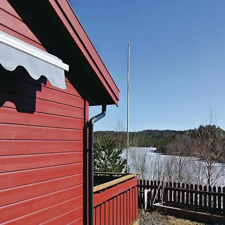 Four Bedroom Holiday Lyngdal With Sea View 02 莫伊