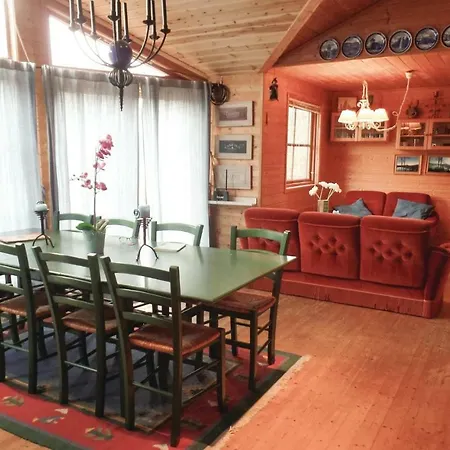 Four Bedroom Holiday Lyngdal With Sea View 02 度假居 莫伊